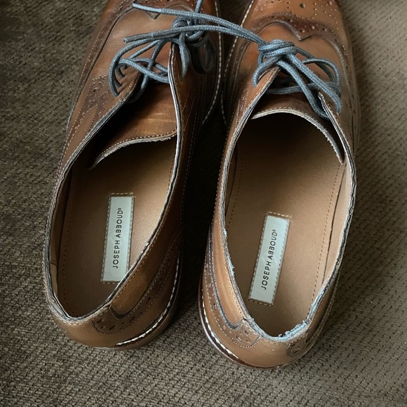 Joseph Abboud Greenwood Tan Wingtips 